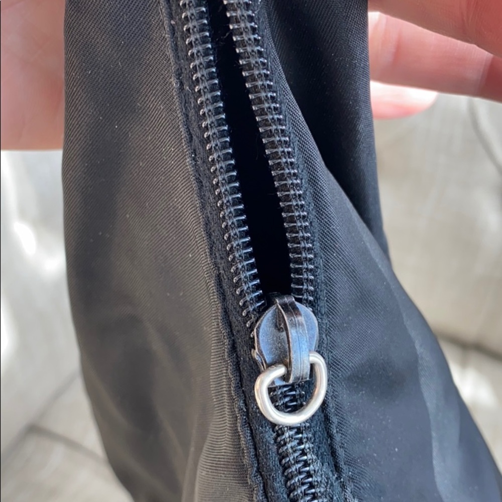 Prada Black bag - Picture 2 of 8